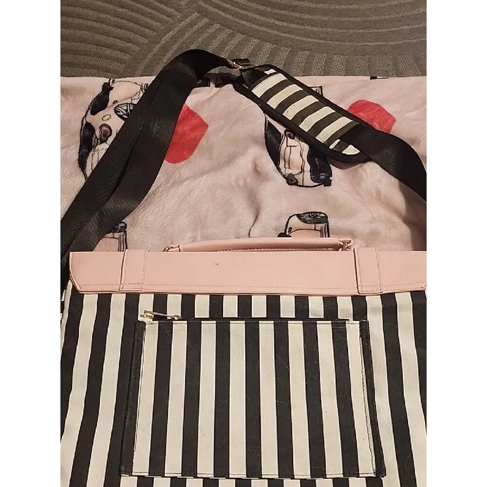Blush Pink Structured Computer Bag - Picture 2 of 2